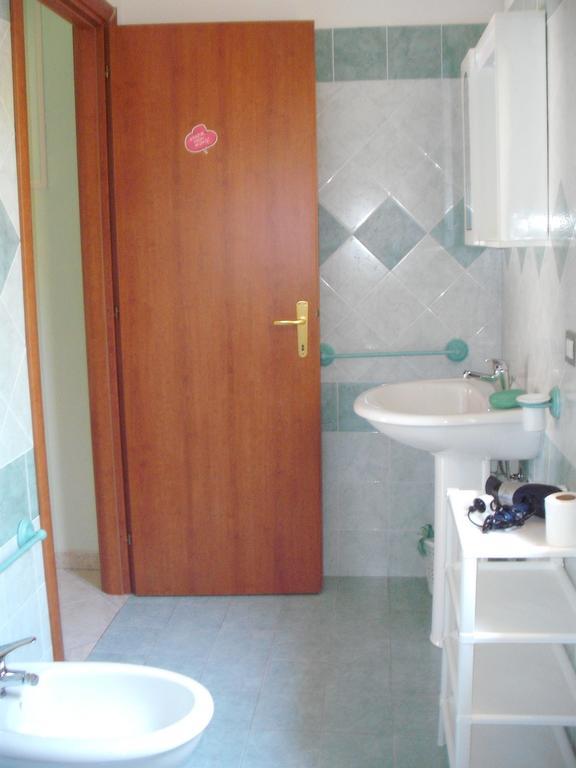 Domu De Palla- Iun-E5167 Bauladu Oda fotoğraf